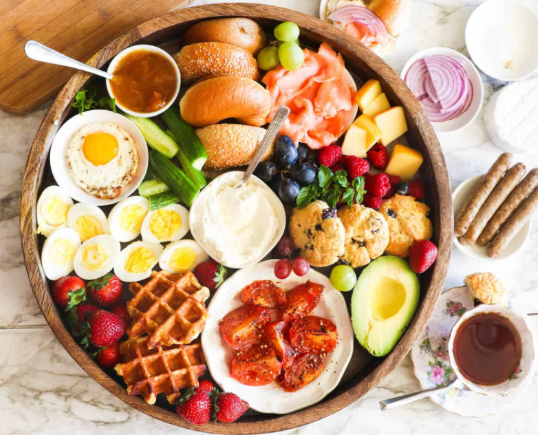 The Ultimate Brunch Board Pairing Guide